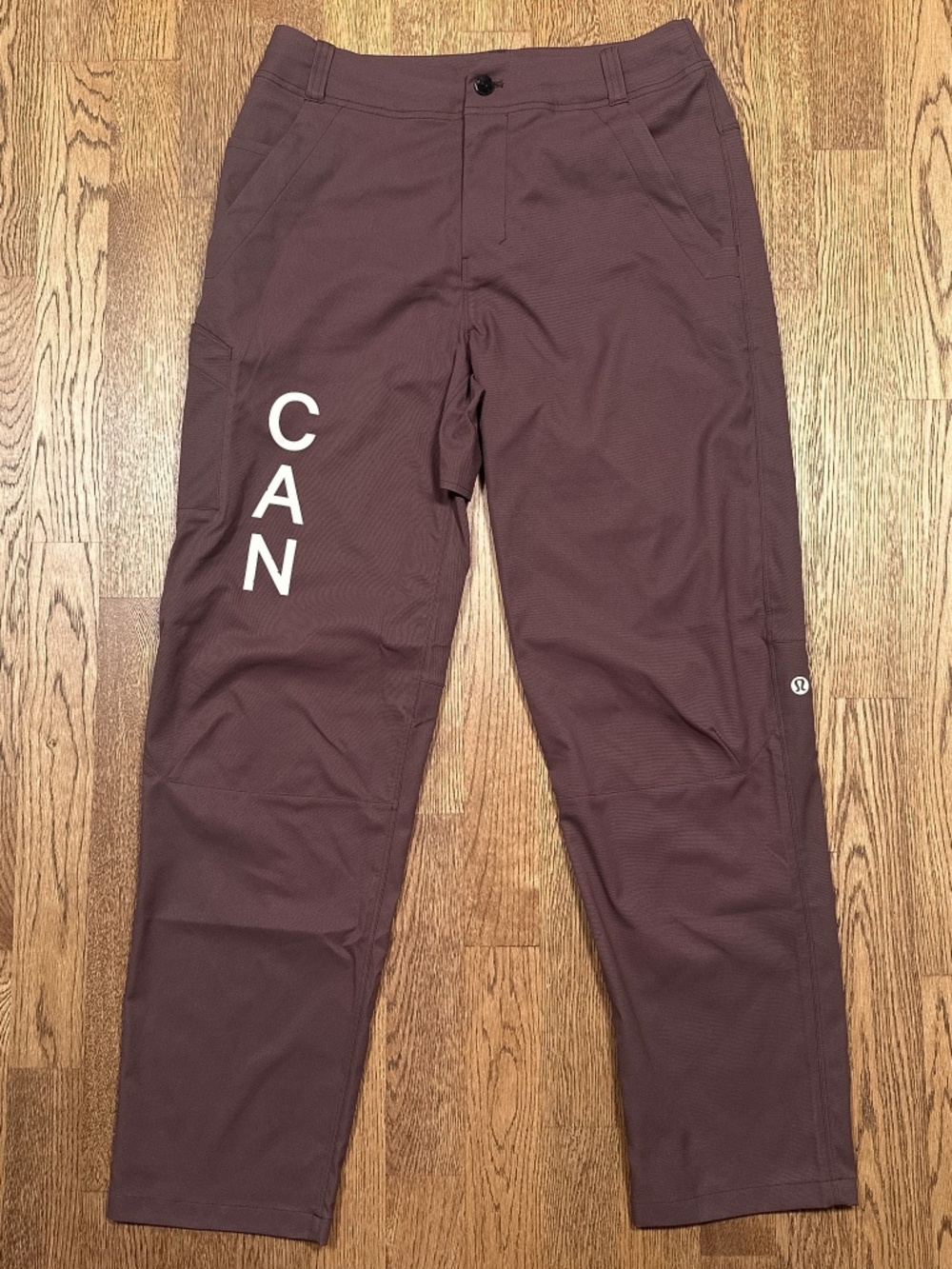 Lululemon Team Canada Mauve Burgundy Carpenter Cargo Pants Mens 30